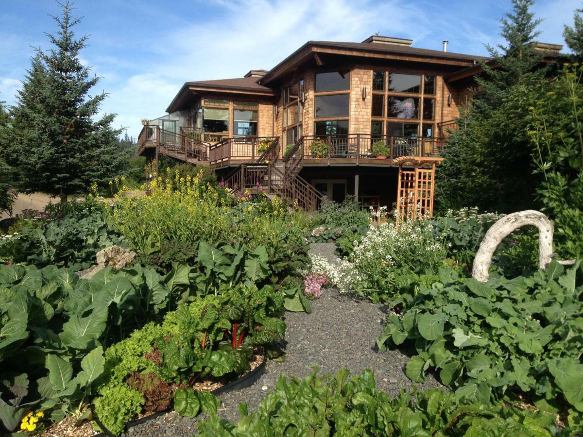 Stillpoint Lodge - All-Inclusive Halibut Cove Екстер'єр фото