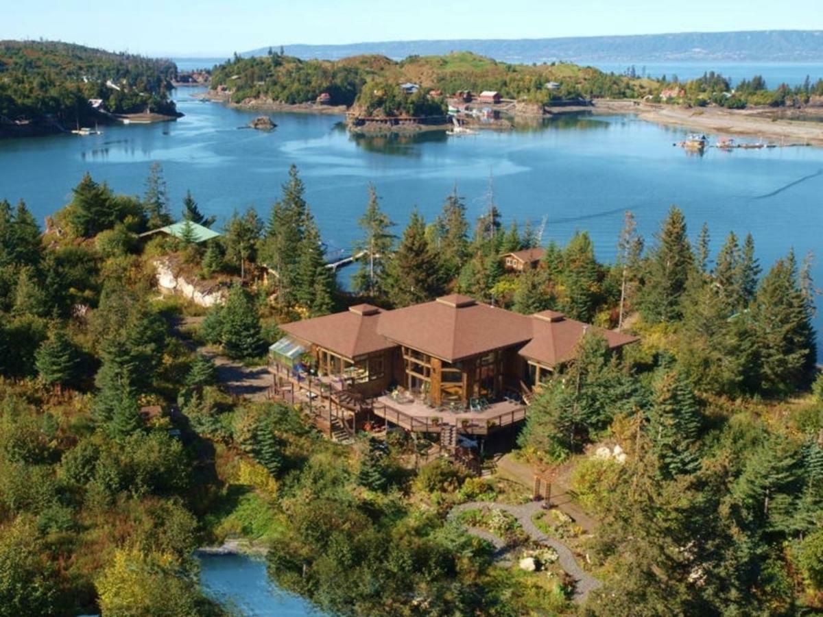 Stillpoint Lodge - All-Inclusive Halibut Cove Екстер'єр фото